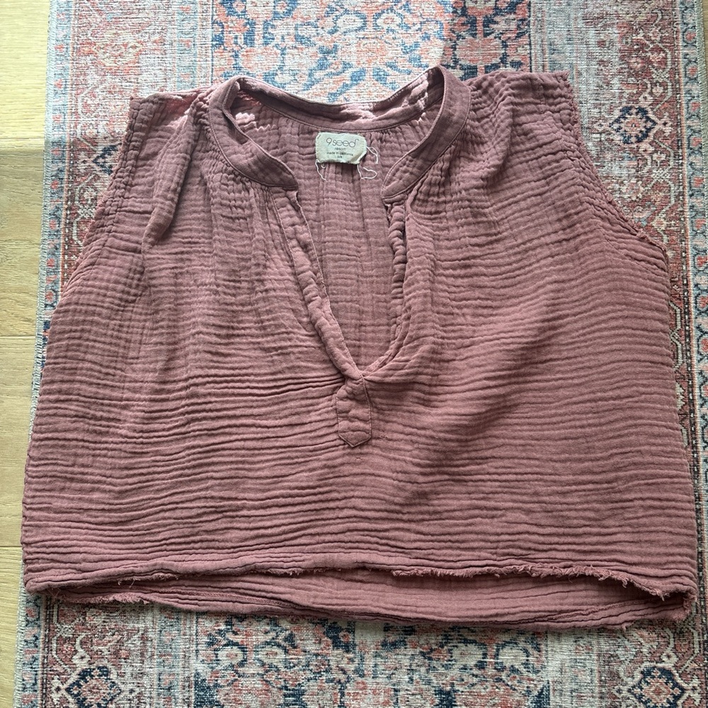 9Seed Sleeveless Top - Picture 2 of 4